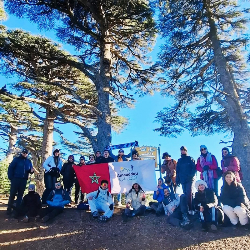 Groupe de randonneurs au mont Afchtal